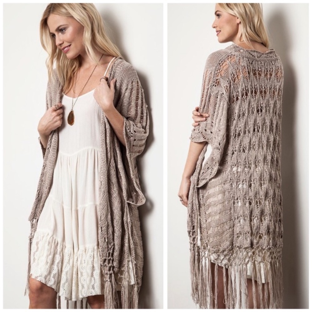 Crochet Knit Fringe Carsigan Sweater